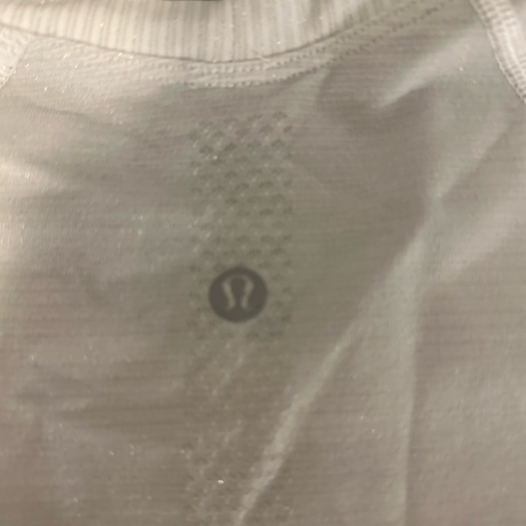 COPY - White Lululemon swiftly Tech - Picture 2 of 2